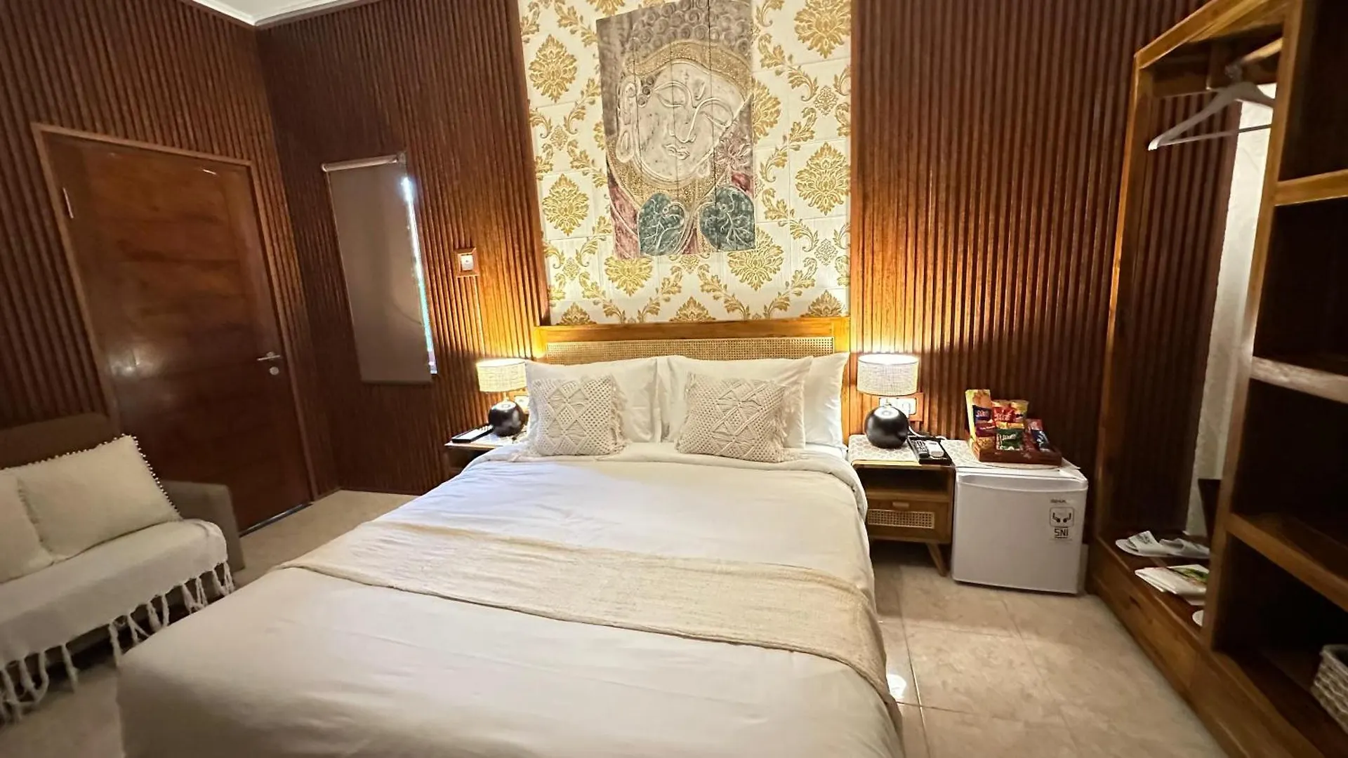Kubu Dimel Suites Home Nusa Dua  Bed & Breakfast